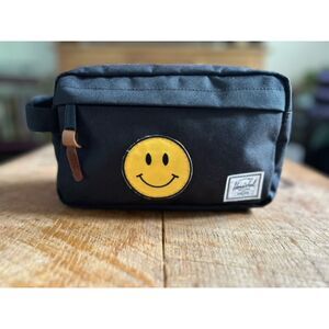 Herschel Travel Bag - black
